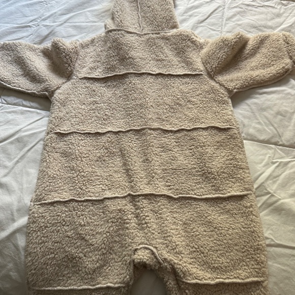 Hanna Andersson Soft Fleece Hooded Romper - Tan - Size 60 - Picture 4 of 5